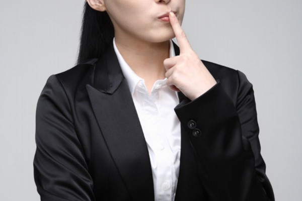 红枣枸杞调理内分泌，揭秘肌肤水嫩如初的养生秘诀